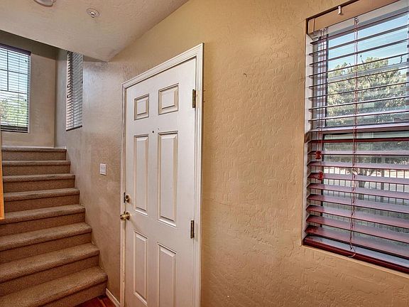 4th image of 730 N Laguna Dr