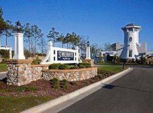 300 Lightning Bug Ln, Holly Ridge, NC 28445