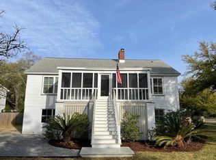 222 Center St, Mount Pleasant, SC 29464