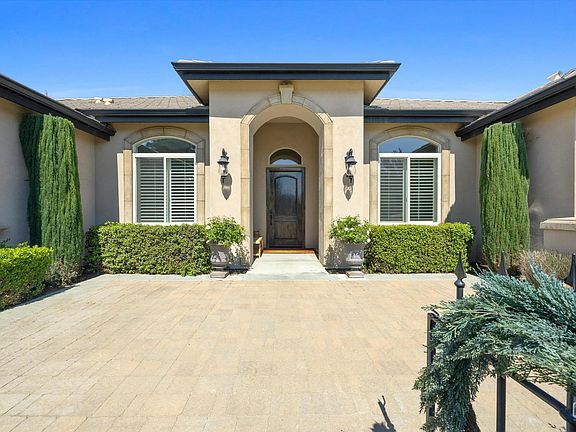4th image of 11204 Chiswick Ct