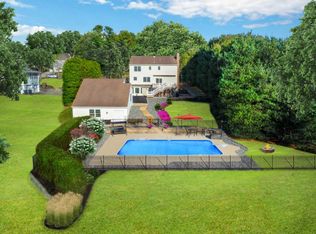 3243 Rambling Hill Ct, Allenwood, NJ 08720