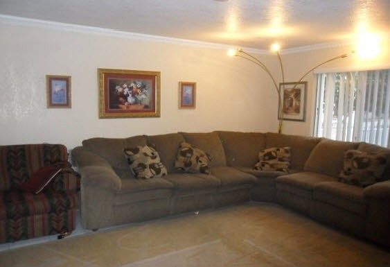4th image of 2028 Harbor View Ave