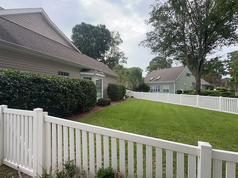 1760 Parsons Way — Photo 17