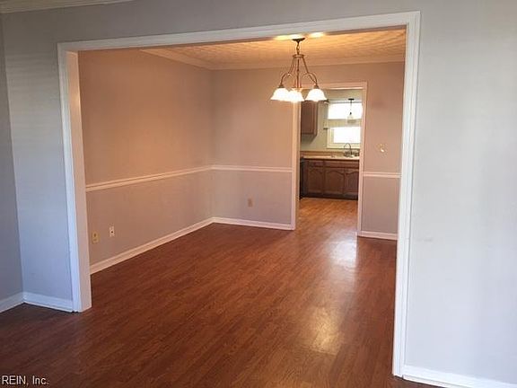 4th image of 1812 Brownstone Ct