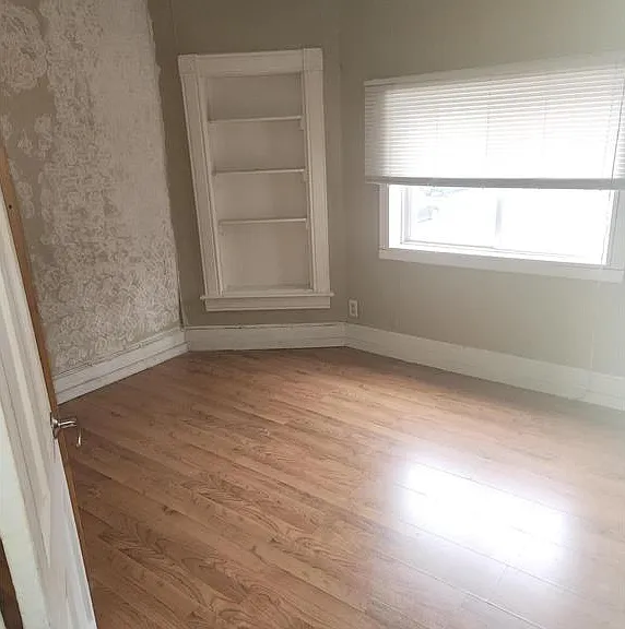 603 23rd Ave SW — Photo 2