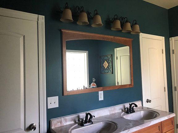 4th image of 289 Timberlake Dr
