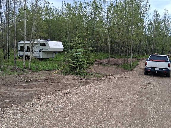 4th image of 423011 Range Road 14 #29