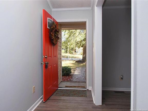 4th image of 5809 Pettigrew Dr