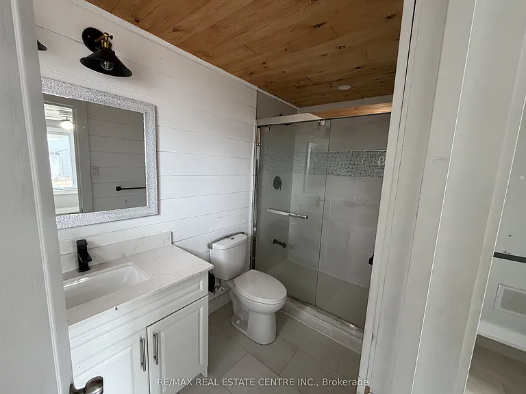 35 Lakeside Ave — Photo 14