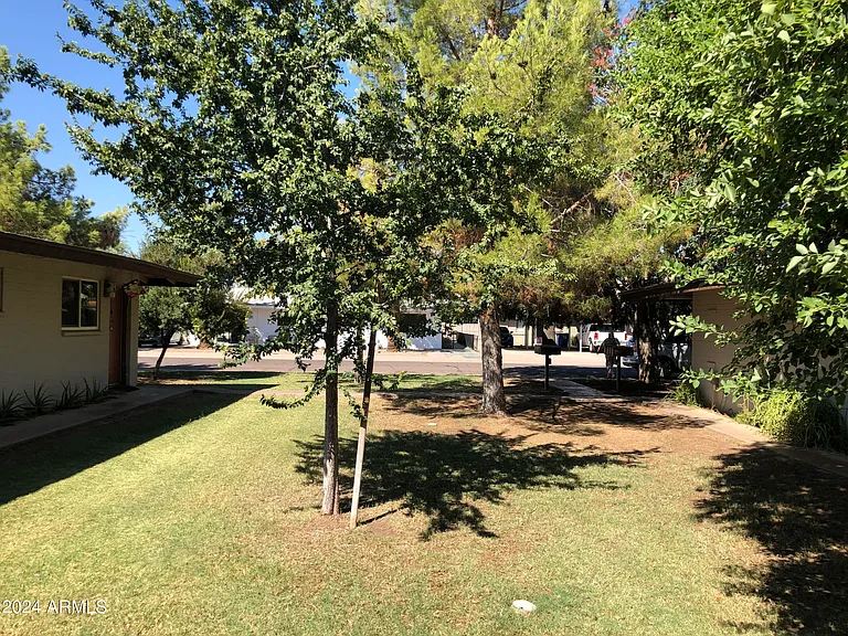 2103 S Granada Dr #8 — Photo 12