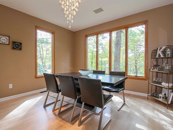 4th image of 114 Bowe Ln