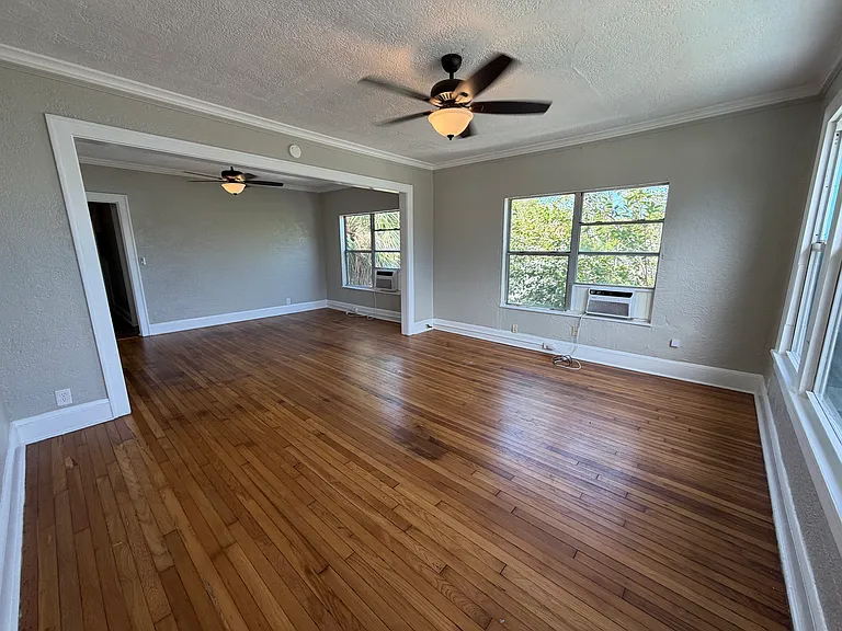 510 Braddock Ave #3 — Photo 3