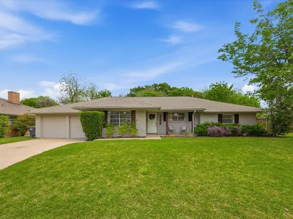 4405 Westlake Dr, Fort Worth, TX 76109