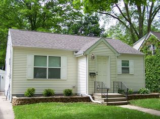 1226 S Irwin Avenue, Green Bay, WI 54302