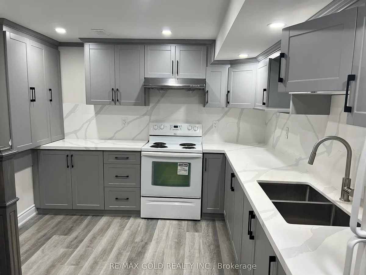 Building Photo - 138 Degrassi Cove Cir #BASEMENT