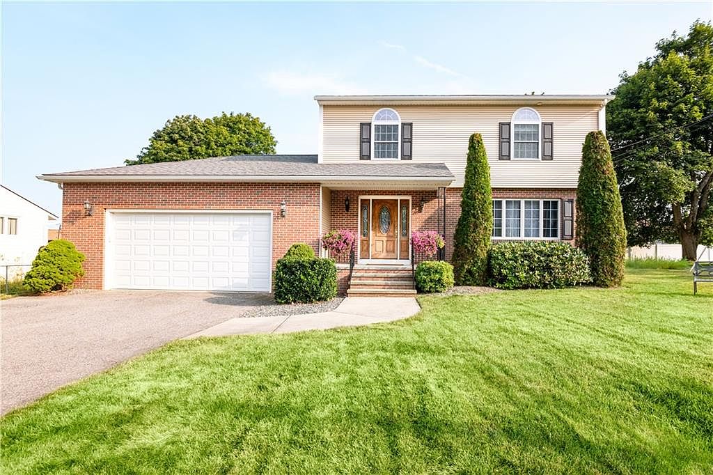 10 Olney St, North Providence, RI 02904 Zillow