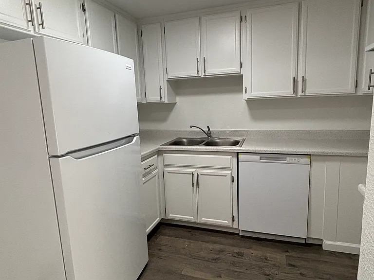 Dafna Village Apartment Homes — Photo 8