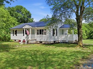 8321 Dennisville Rd, Amelia Court House, VA 23002