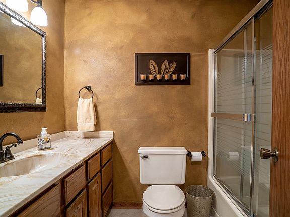 5th image of 2226 Coventry Ln