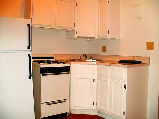 Rented by Prince Real Estate Associates LLC | media 21