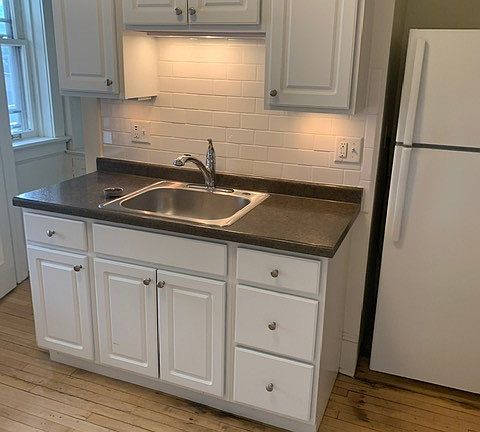 3rd image of 2521 N Downer Ave APT D