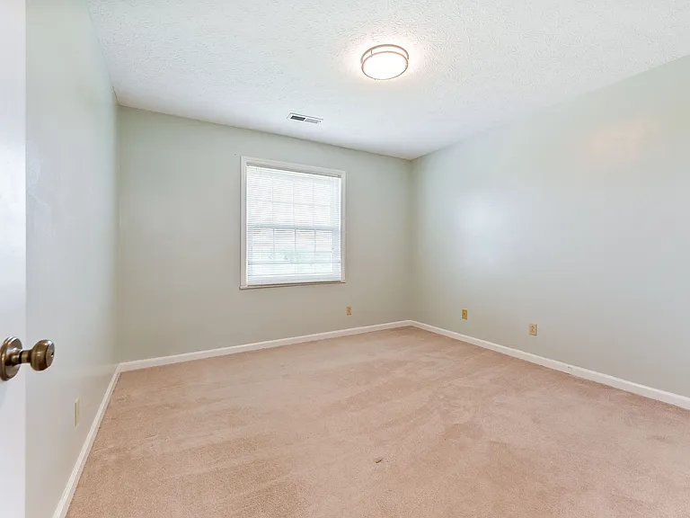 1300 Cedar Ridge Dr #K — Photo 9