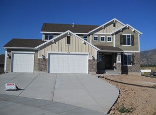 418 Wagon Cir, Kaysville, UT 84037
