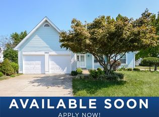 3820 Kentucky Derby Dr, Florissant, MO