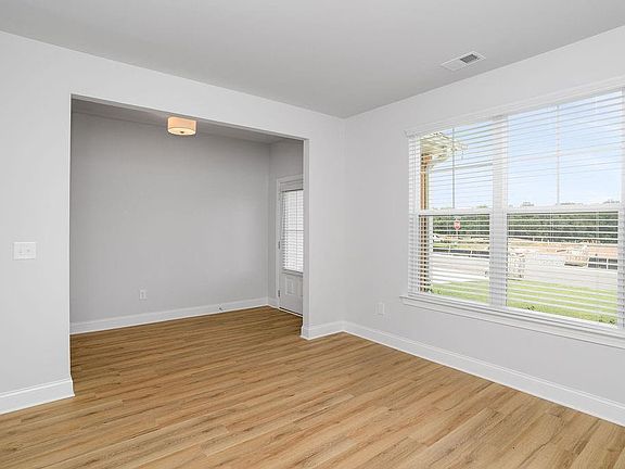 4th image of 5080 Tower View Trl