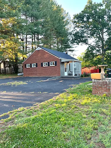 1137 E Keswick Rd Photo 1