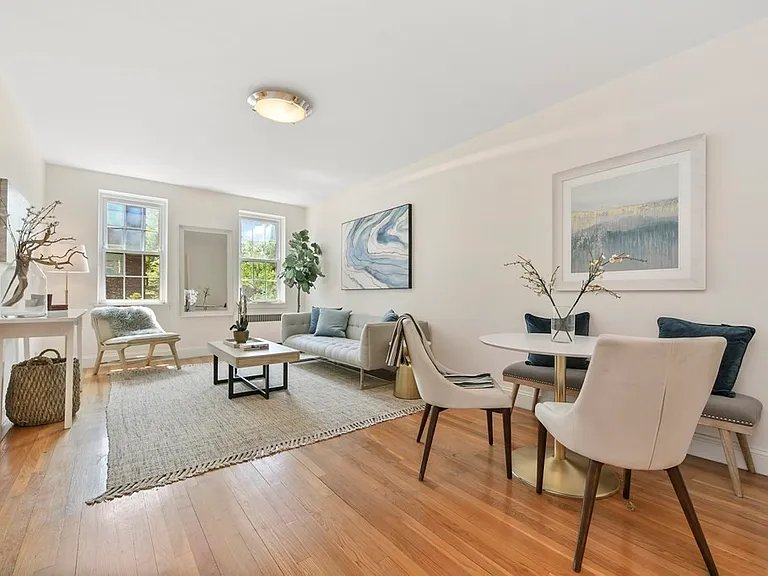 16 Ware St #1 — Photo 4