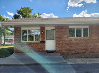 307 S 2nd St #1, Clinton, MO 64735