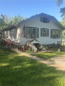 1359 Laurel St, Pleasanton, KS, 66075