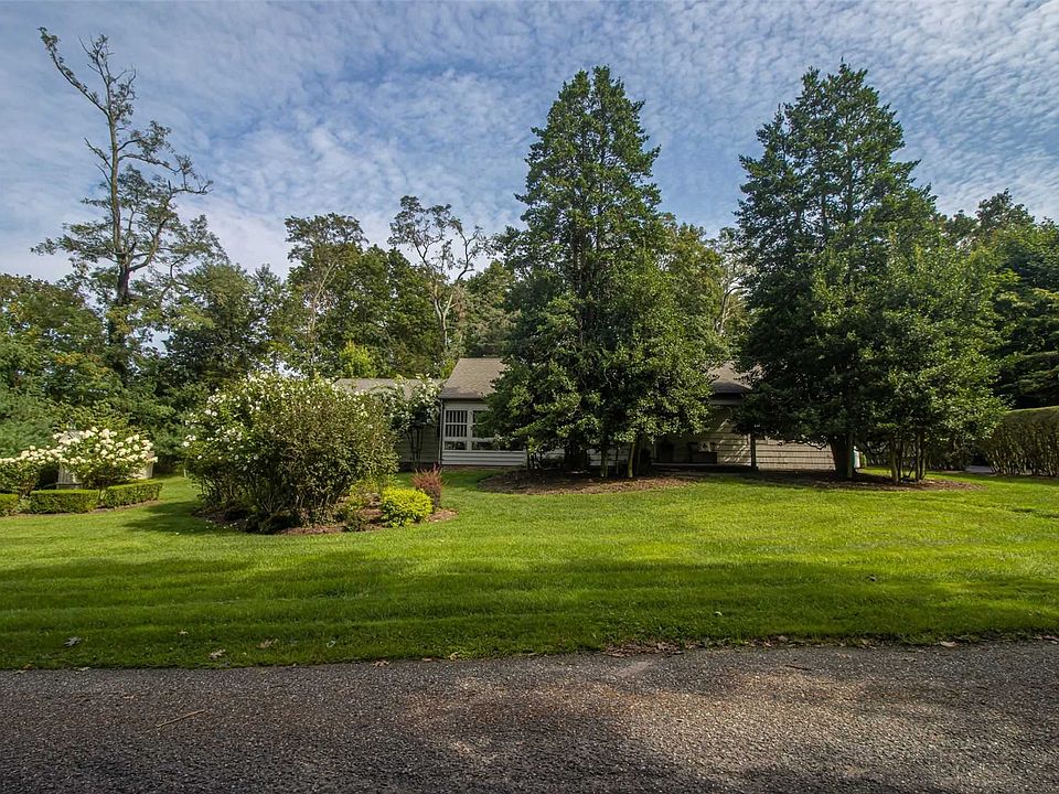 1st image of 5 Watson Ln
