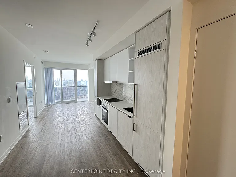 55 Cooper St #6703 — Photo 10