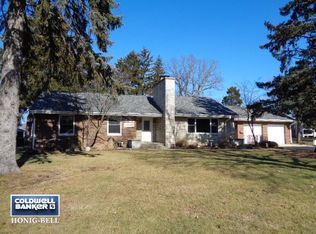 114 Parkview Ln, Lockport, IL 60441