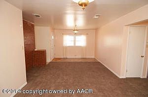 3rd image of 931 W Central Ave