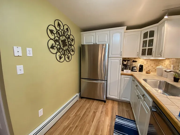 71 Maxwell Dr — Photo 9