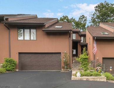 8 Mullarkey Dr, West Orange, NJ, 07052