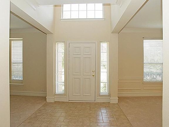 2nd image of 1413 Brookside Dr