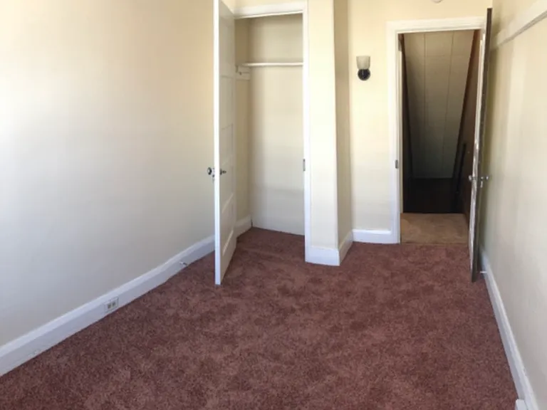 742 Genesee St — Photo 13