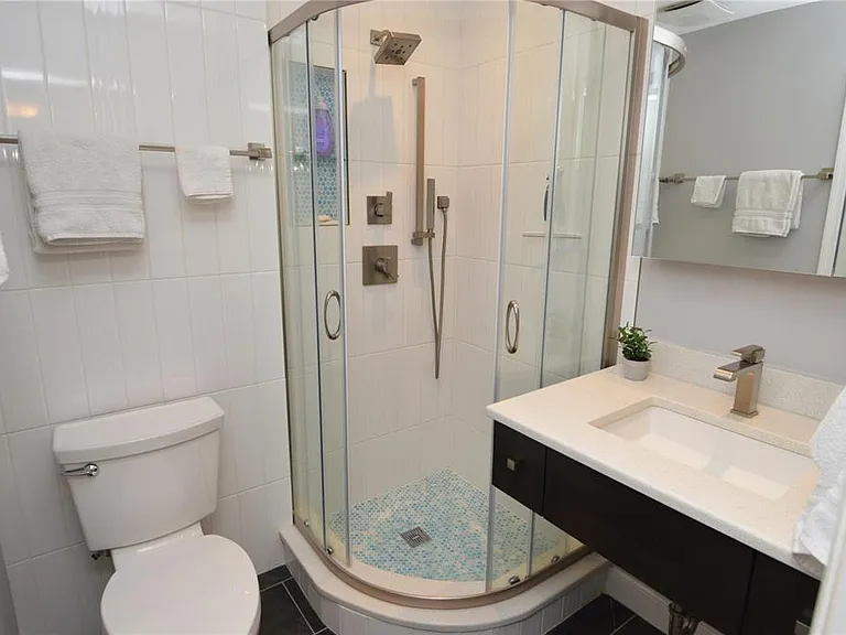 5245 Coquina Key Dr SE #D — Photo 31