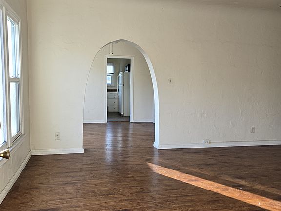 4th image of 4545 E Anaheim St APT A