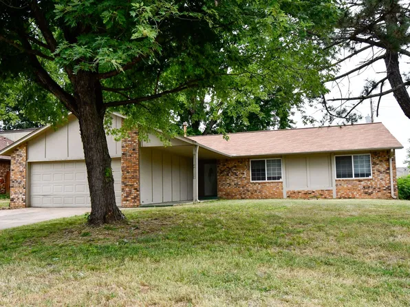108 W Gulfport St, Broken Arrow, OK 74011