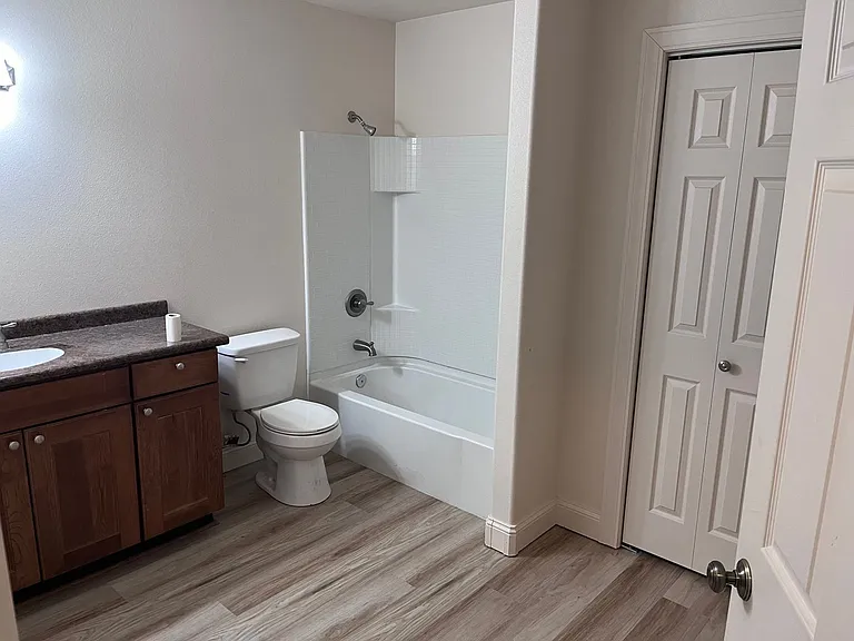 3285 Banff Ave — Photo 14