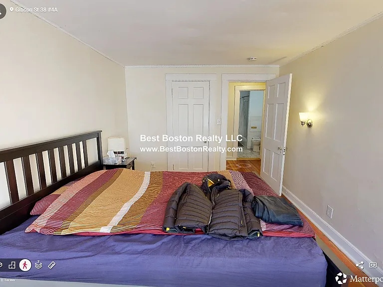 38 Gibson St #4A — Photo 5