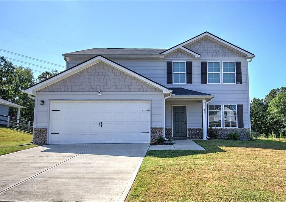 1st image of 101 Oxford Ln