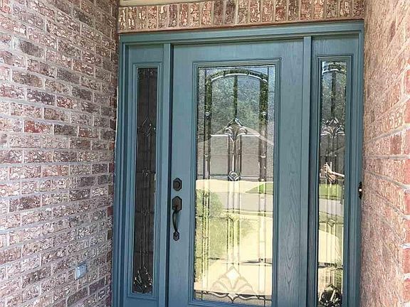 4th image of 1617 White Oak Cir