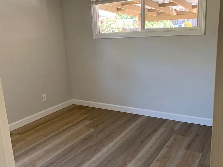 6131 Fenimore Way — Photo 9