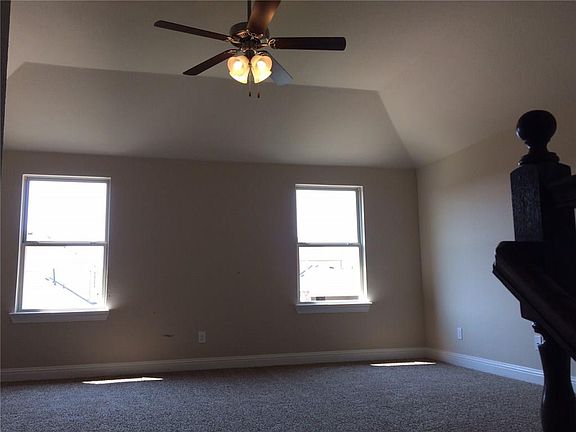 5th image of 1007 Lombard Dr